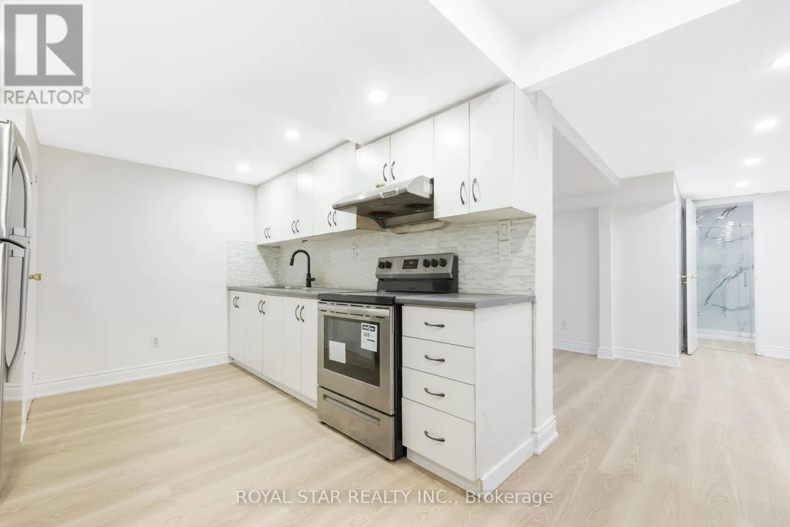 137 ECCLESTONE DRIVE