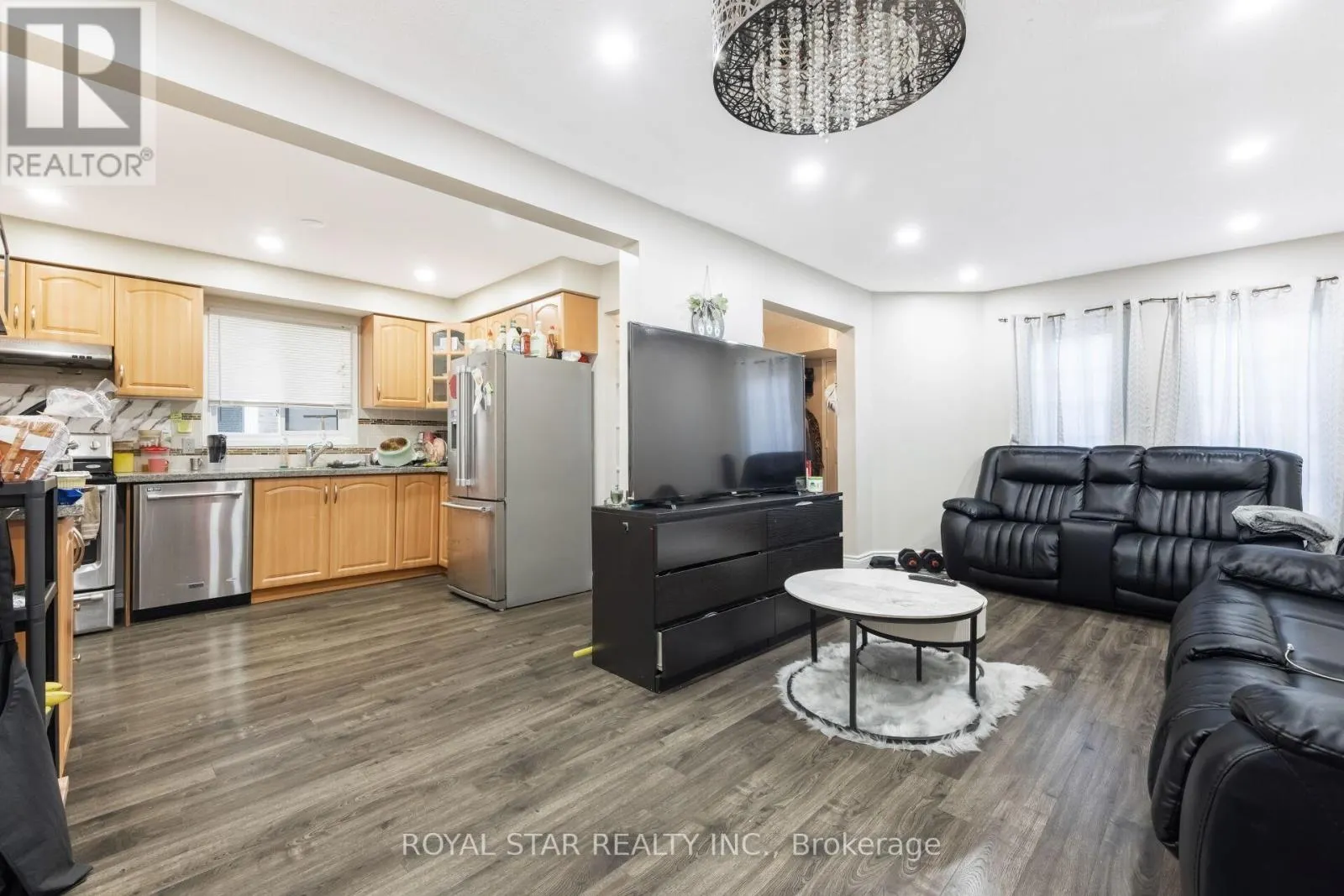 137 ECCLESTONE DRIVE