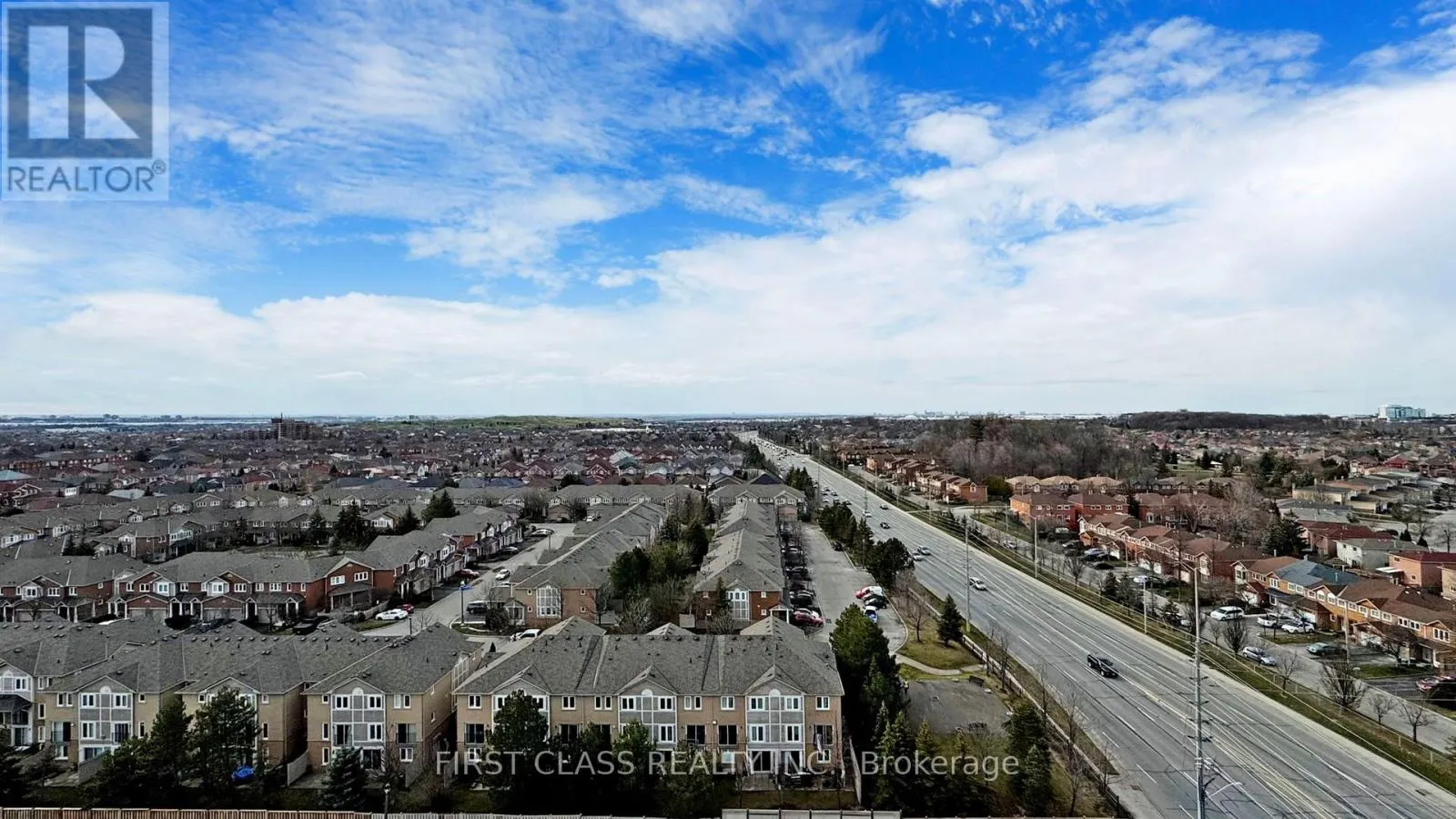 1201 - 810 SCOLLARD COURT