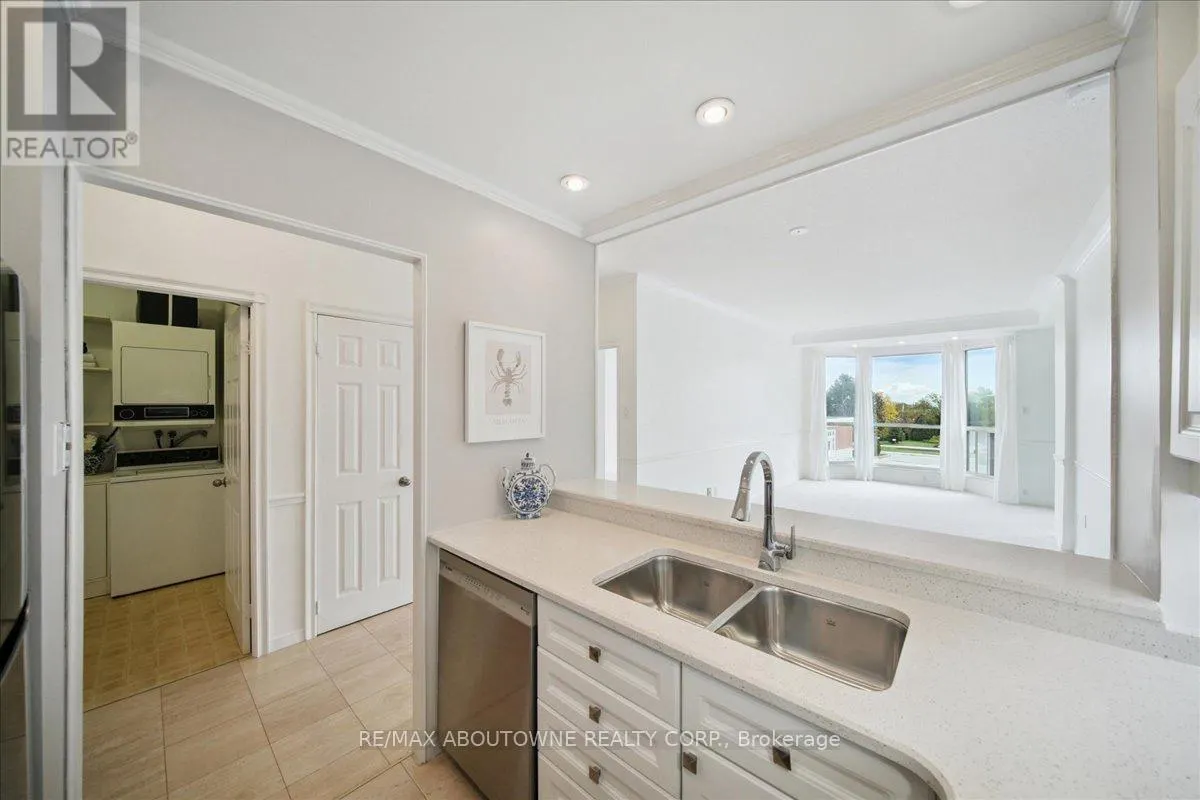 314 - 2511 LAKESHORE ROAD W