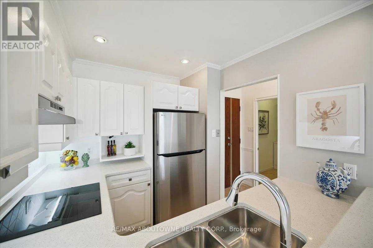 314 - 2511 LAKESHORE ROAD W