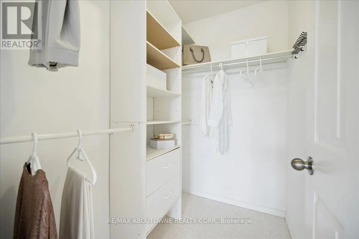 314 - 2511 LAKESHORE ROAD W