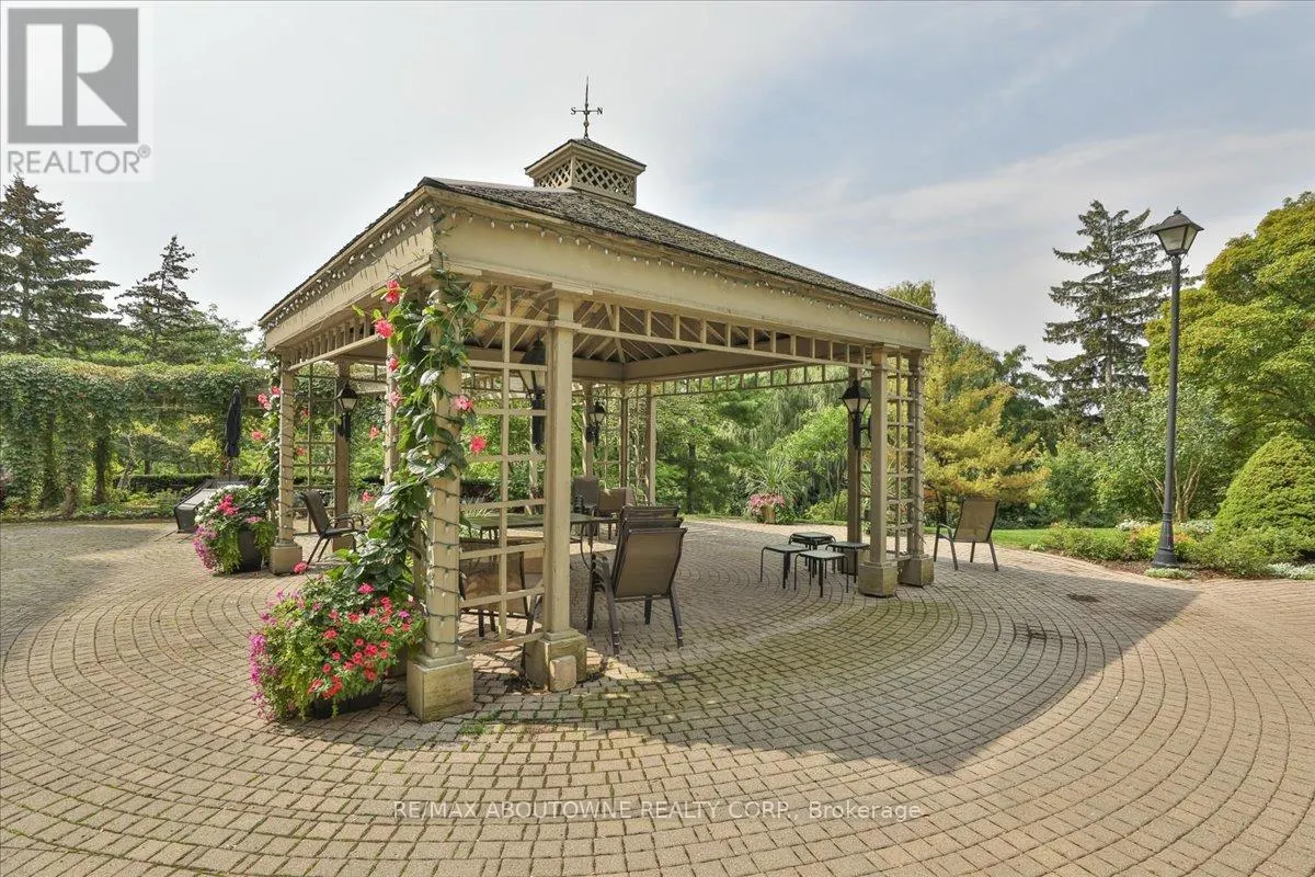 314 - 2511 LAKESHORE ROAD W