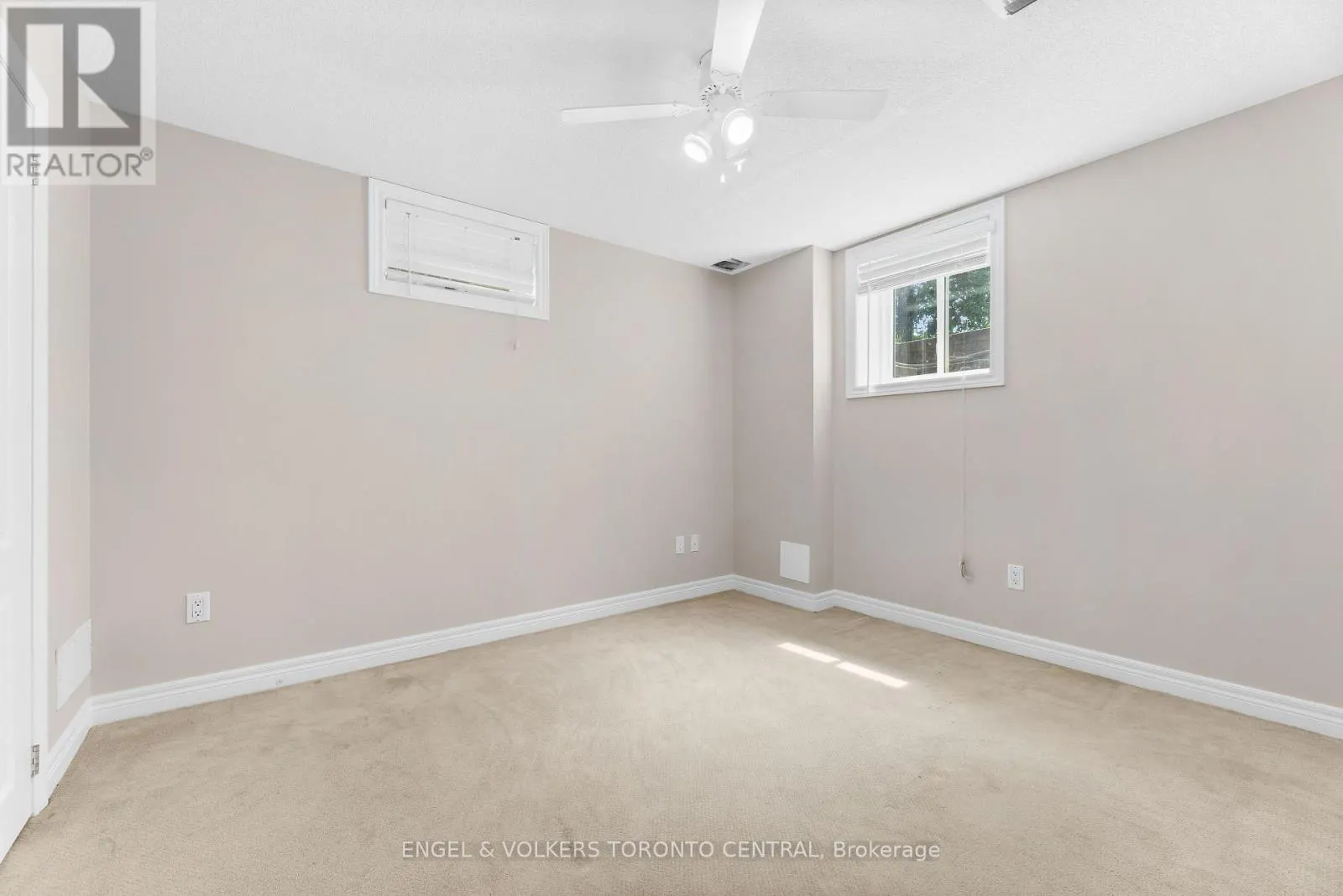 1510 SAMUELSON CIRCLE