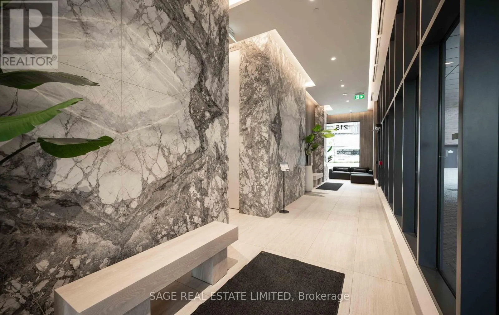 330 - 215 LAKESHORE ROAD W