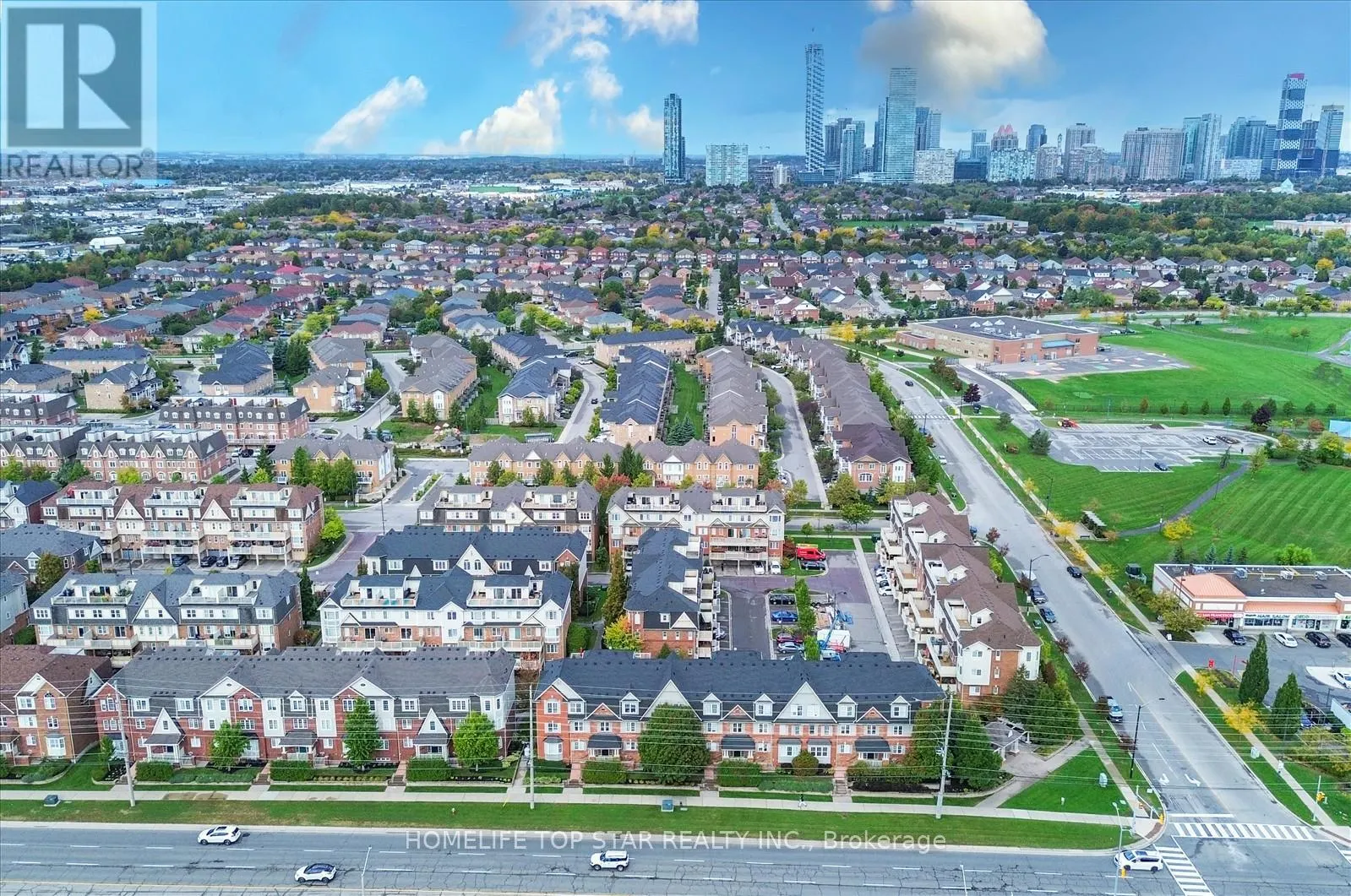 6 - 710 NEIGHBOURHOOD CIRCLE