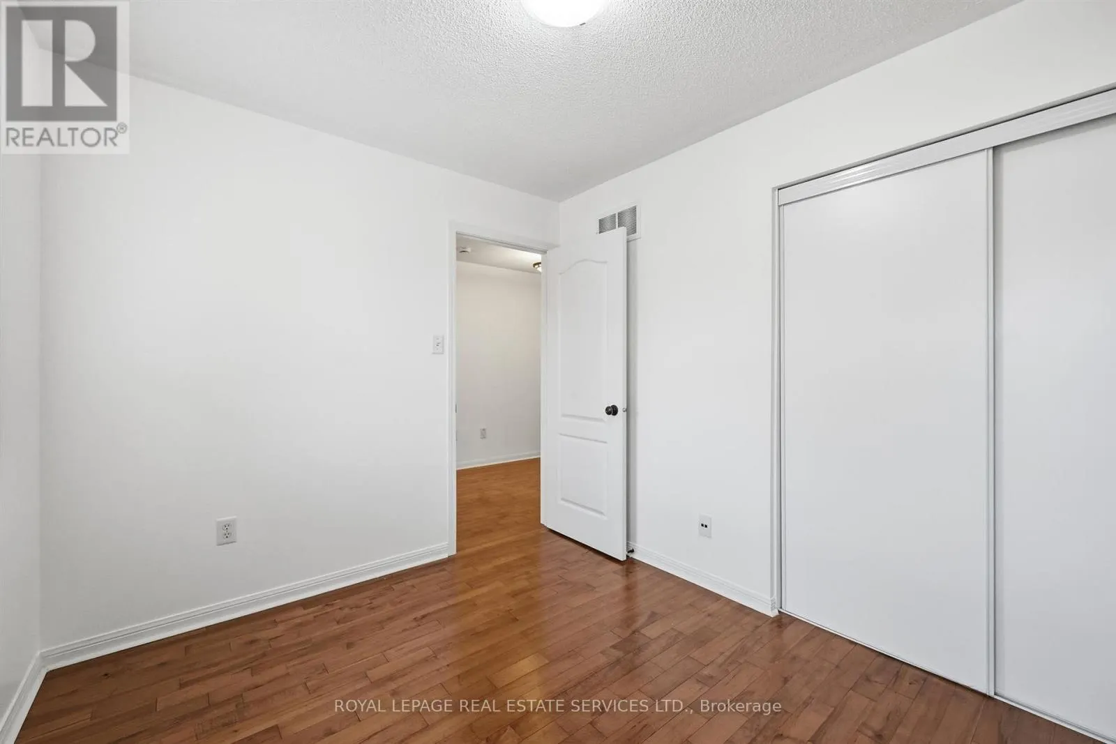 1324 ASHWOOD TERRACE