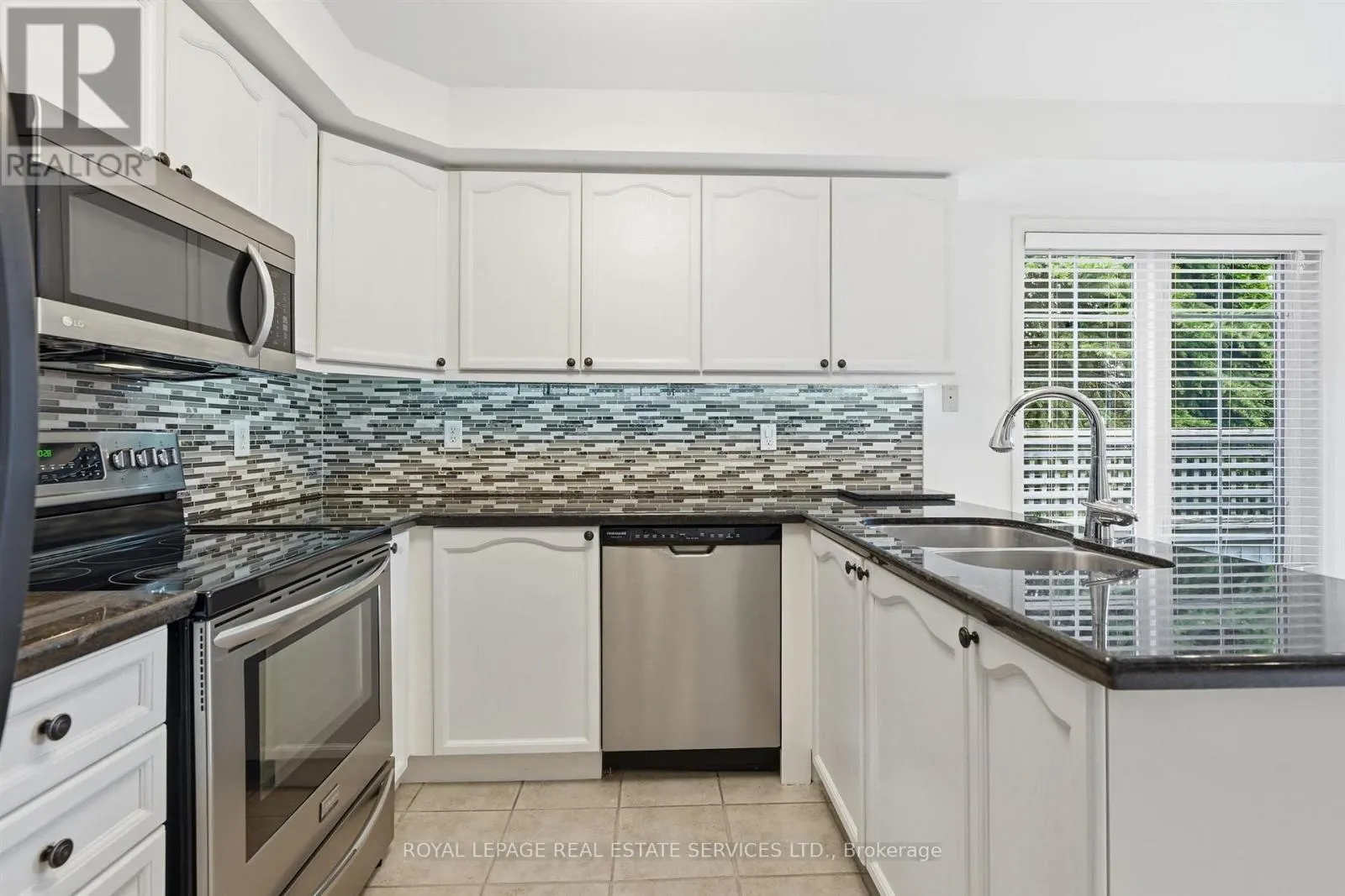 1324 ASHWOOD TERRACE