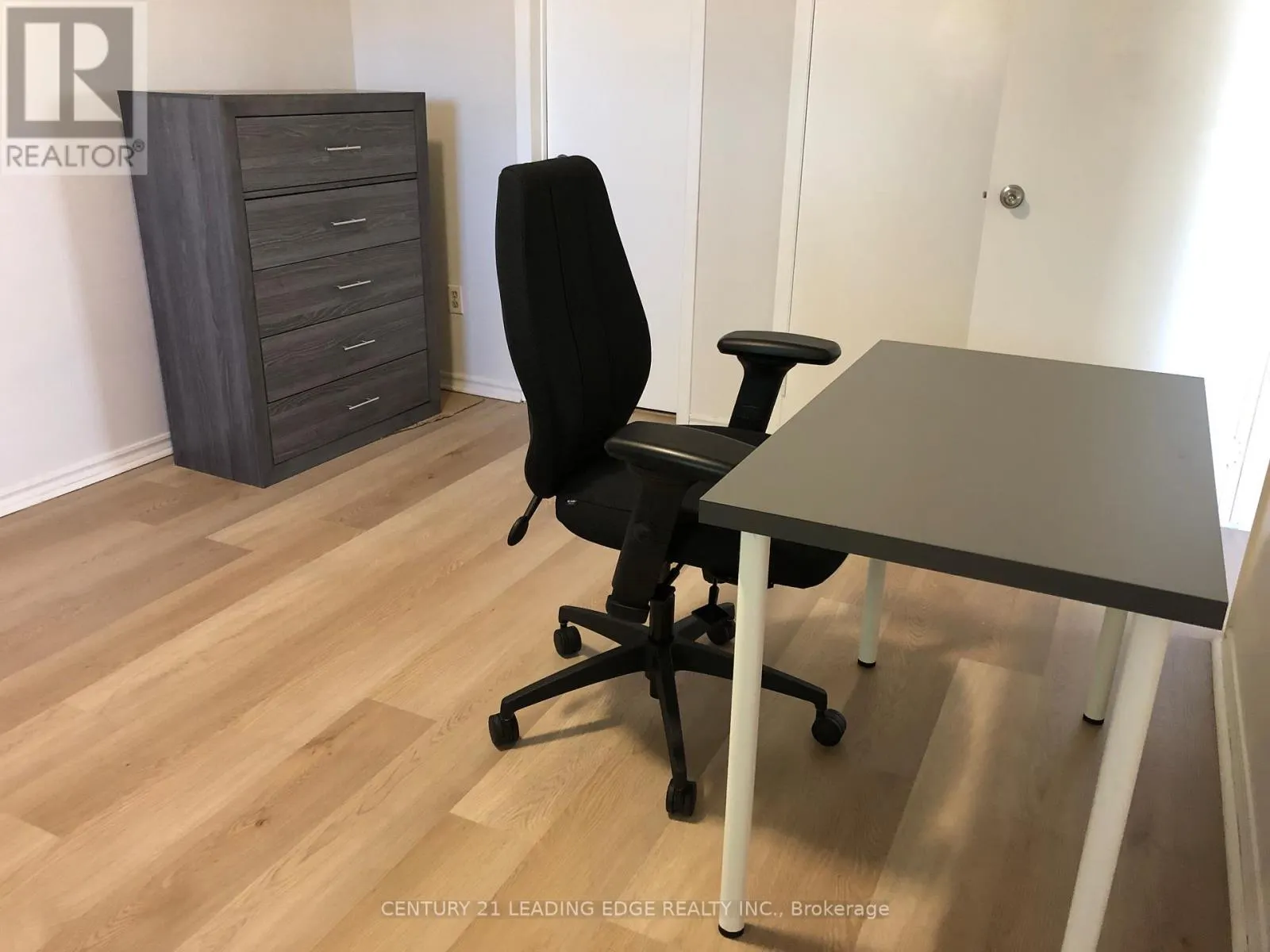 UPPER - 39 MALLARD CRESCENT