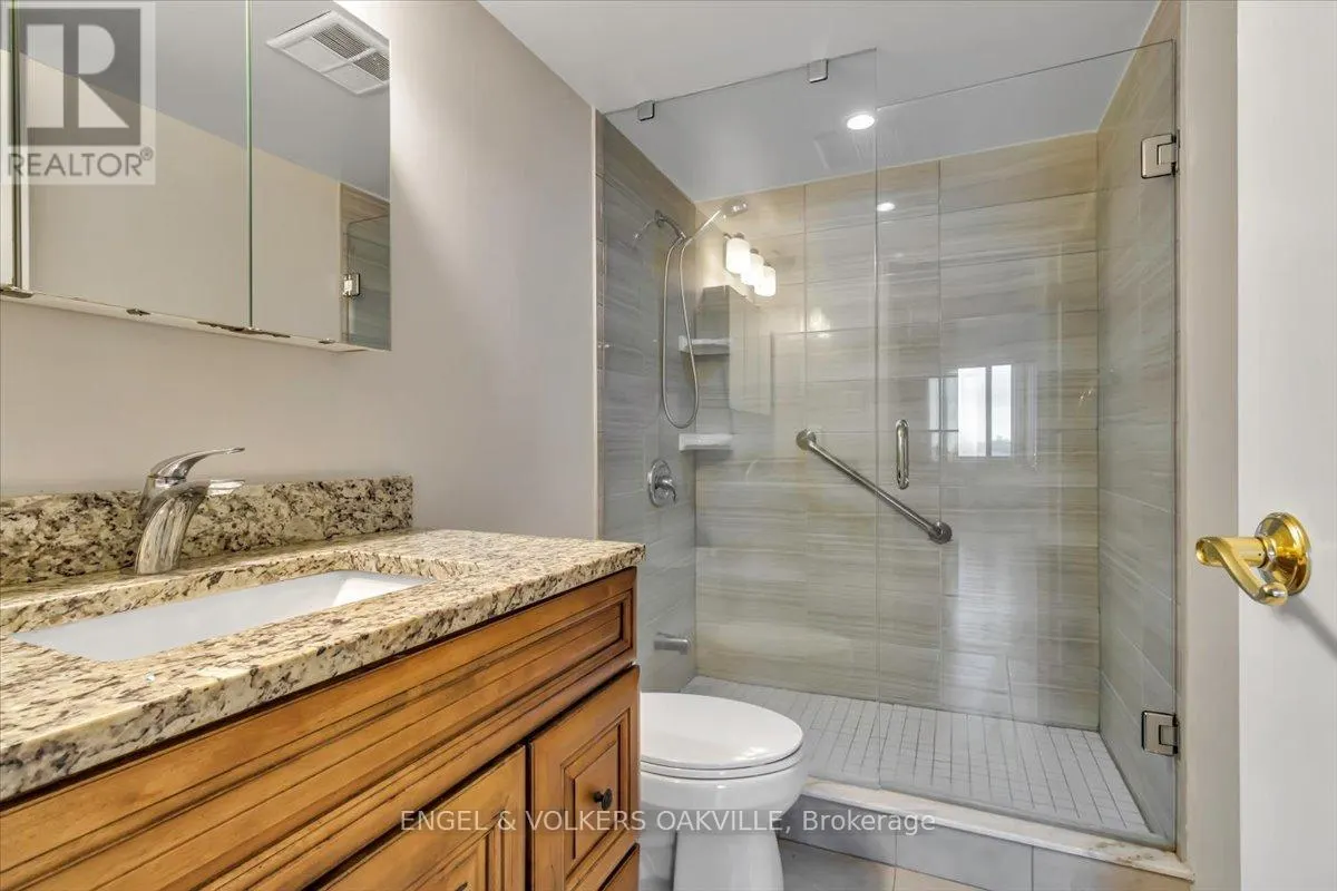 808 - 1580 MISSISSAUGA VALLEY BOULEVARD