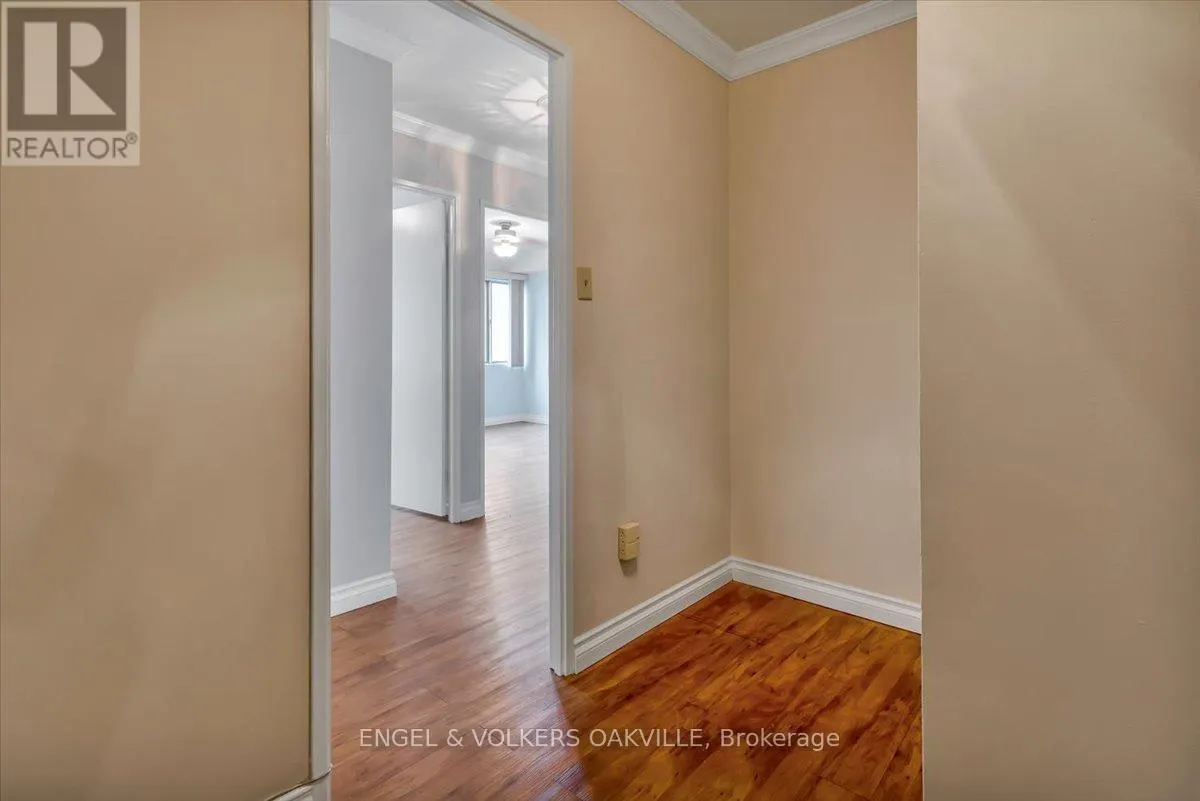 808 - 1580 MISSISSAUGA VALLEY BOULEVARD