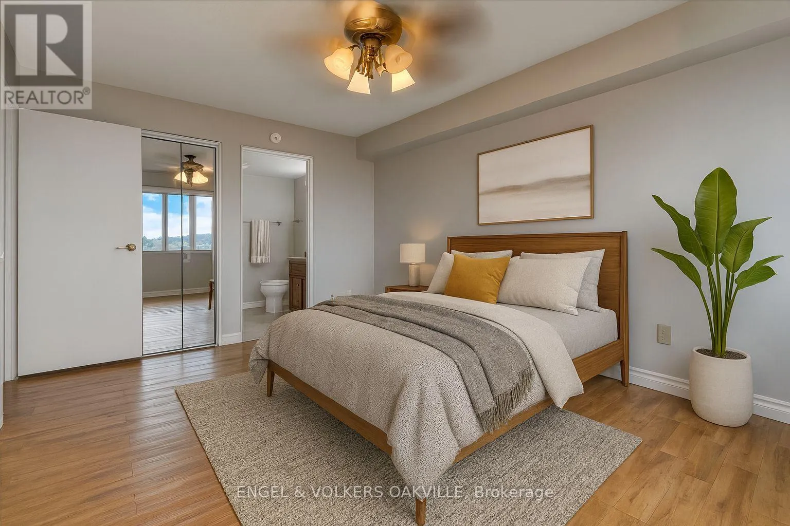 808 - 1580 MISSISSAUGA VALLEY BOULEVARD