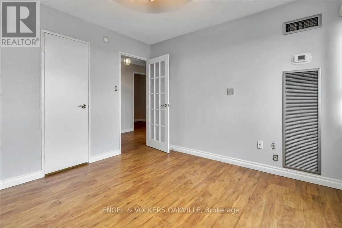 808 - 1580 MISSISSAUGA VALLEY BOULEVARD