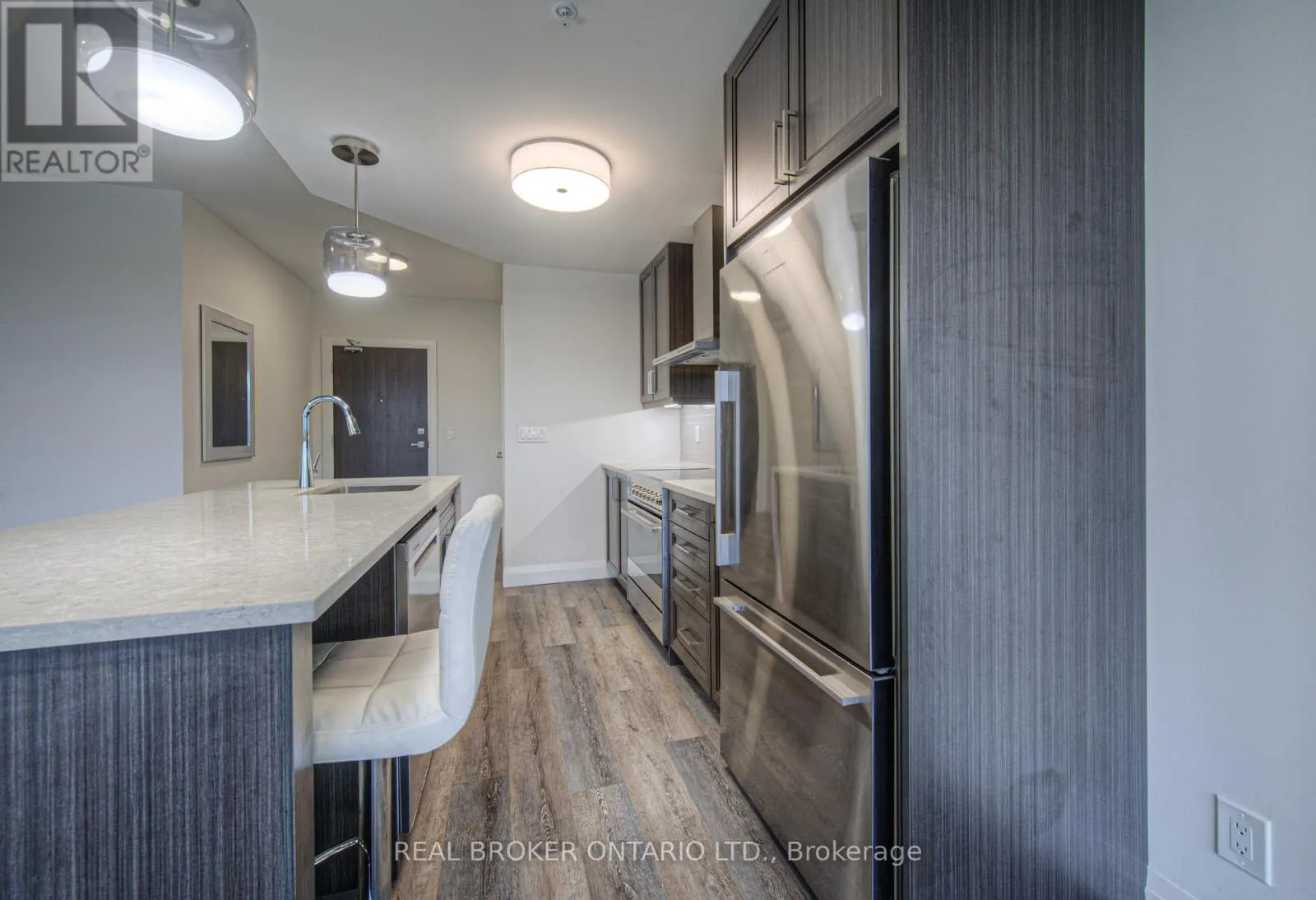 705 - 500 BROCK AVENUE