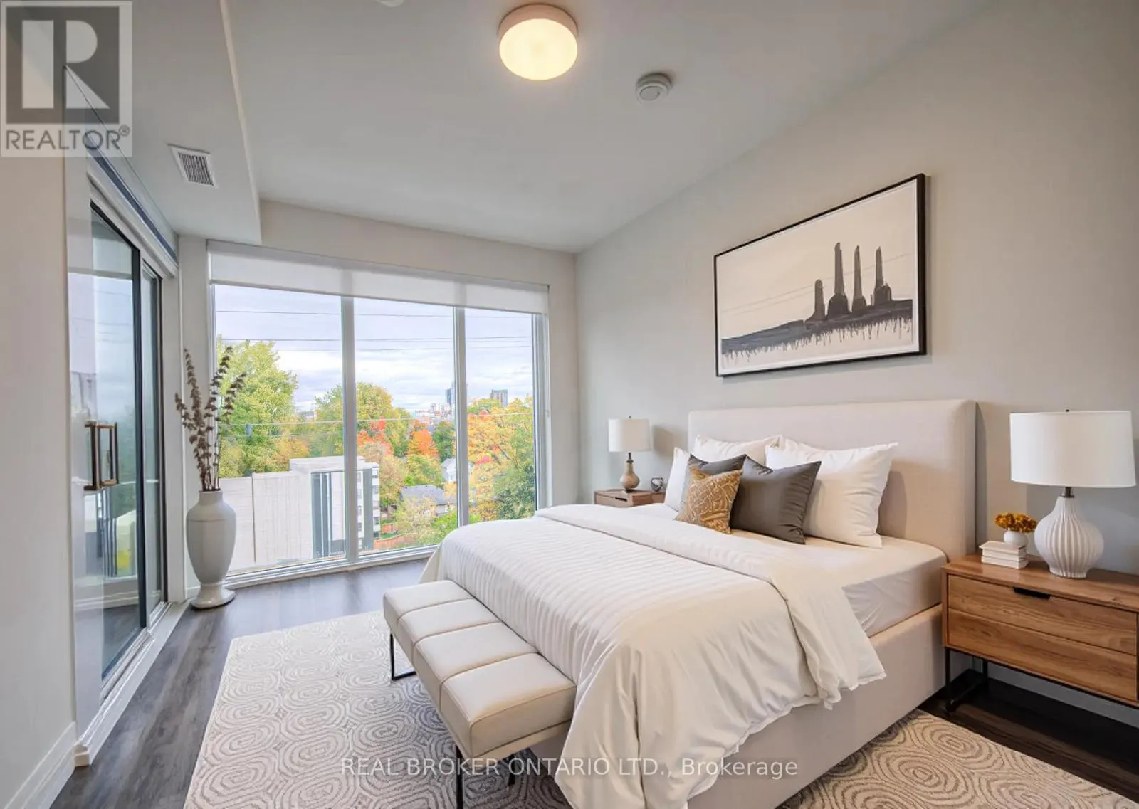 705 - 500 BROCK AVENUE