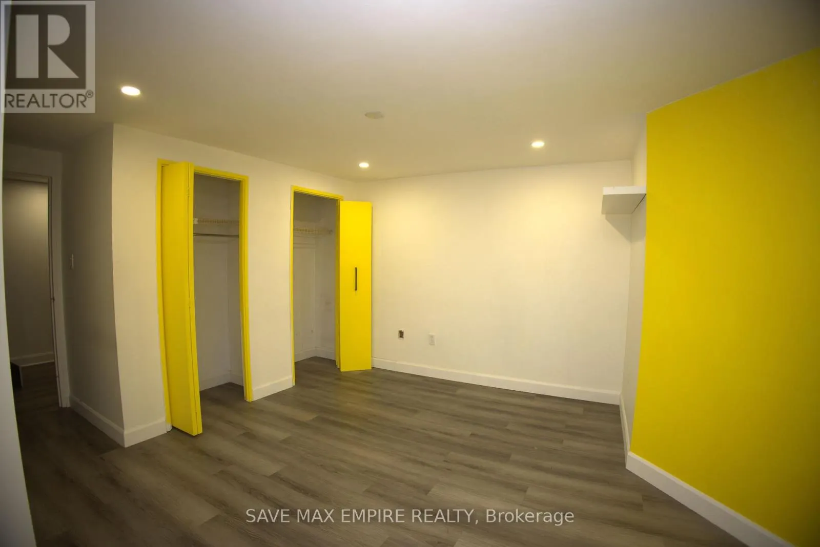 27 - 2035 SOUTH MILLWAY