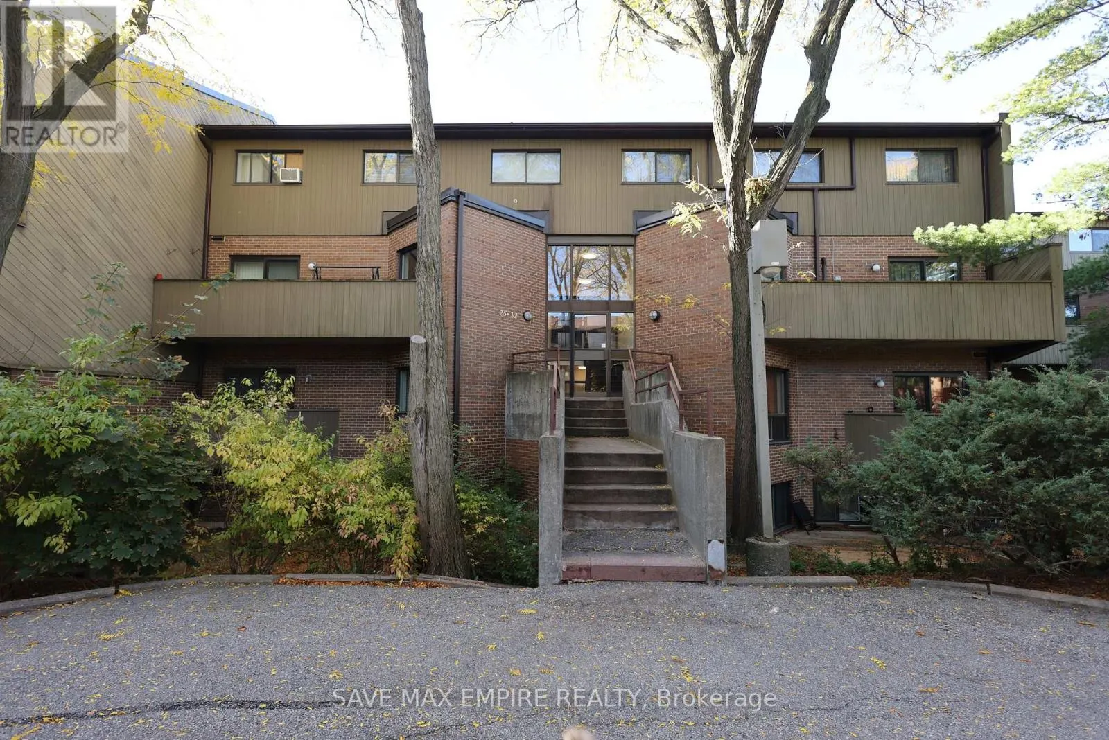 27 - 2035 SOUTH MILLWAY