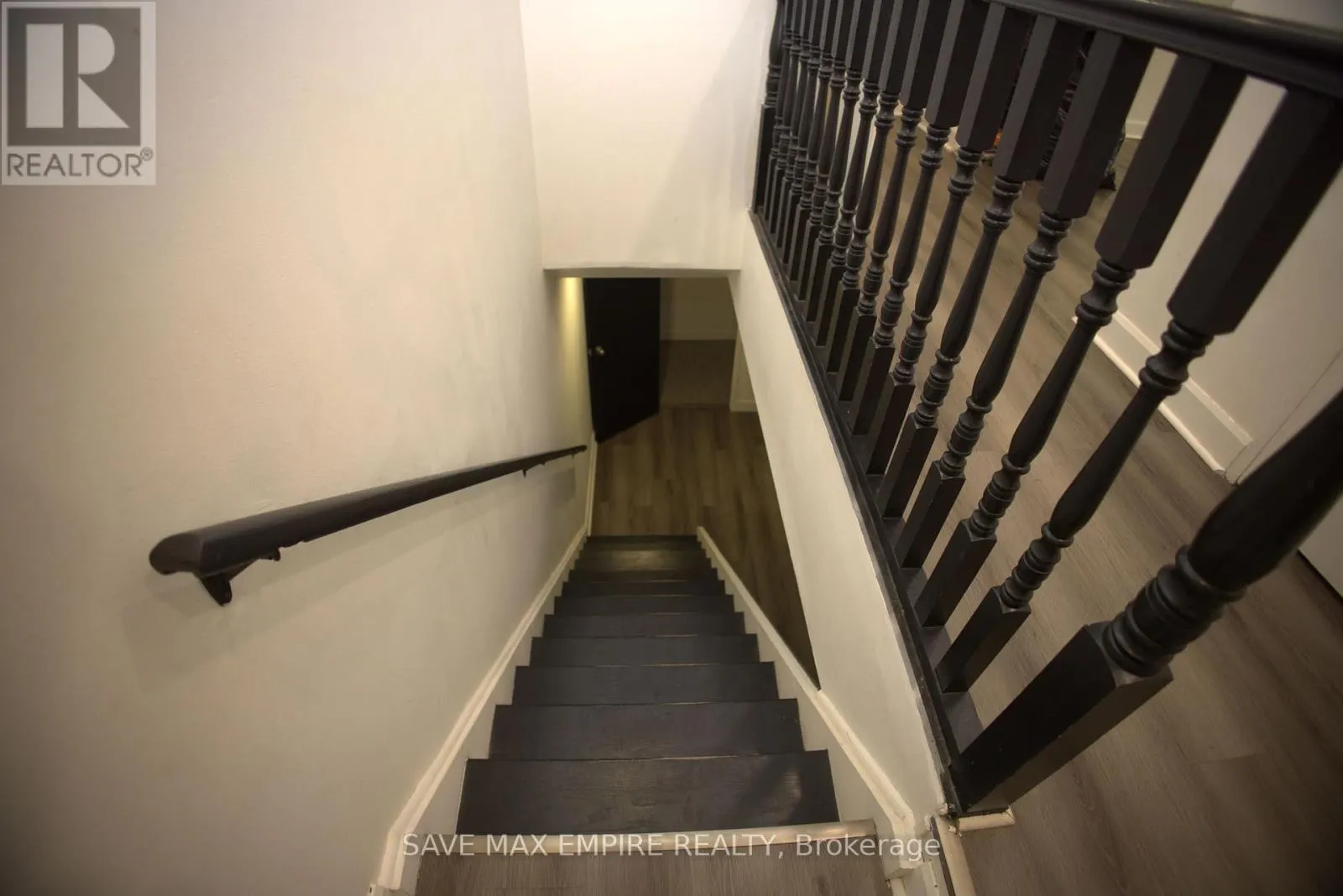 27 - 2035 SOUTH MILLWAY