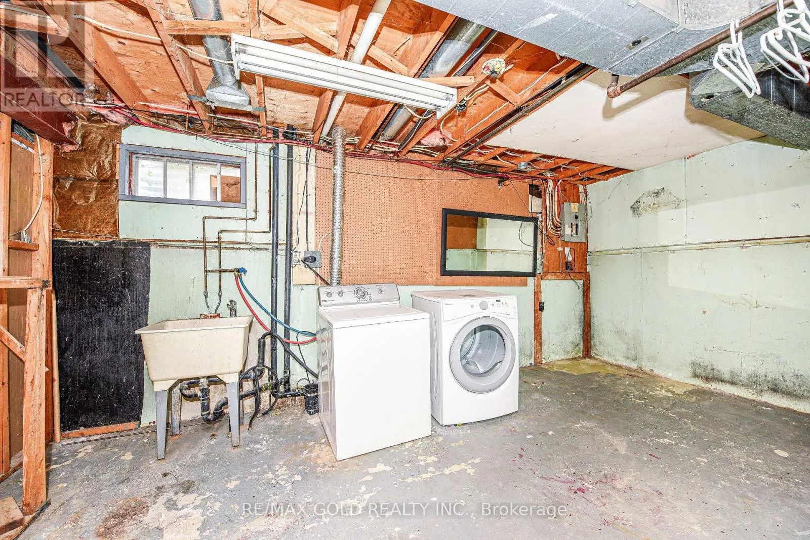 14 NOTTAWASAGA CRESCENT