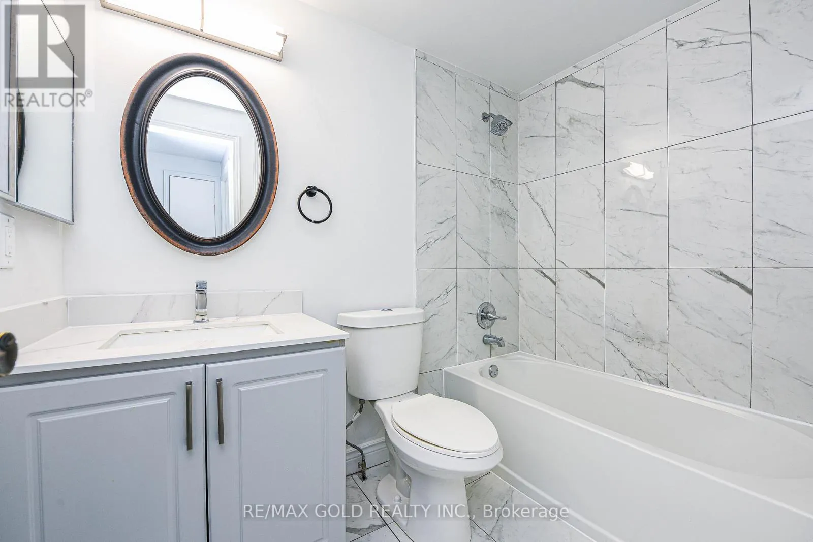 14 NOTTAWASAGA CRESCENT