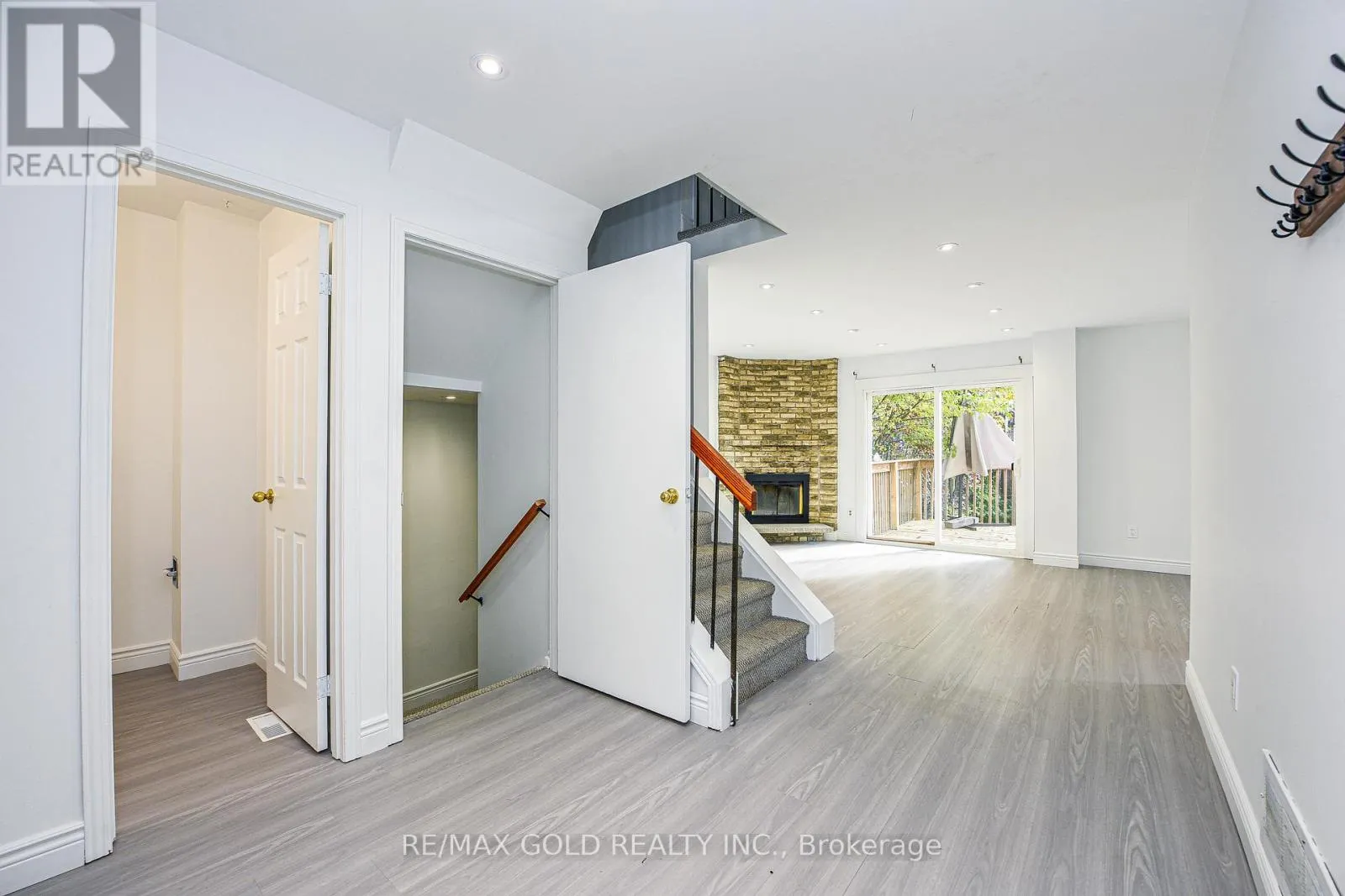 14 NOTTAWASAGA CRESCENT