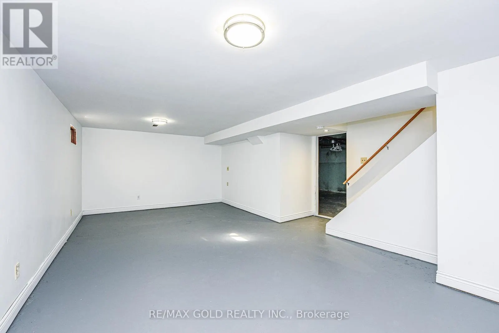 14 NOTTAWASAGA CRESCENT