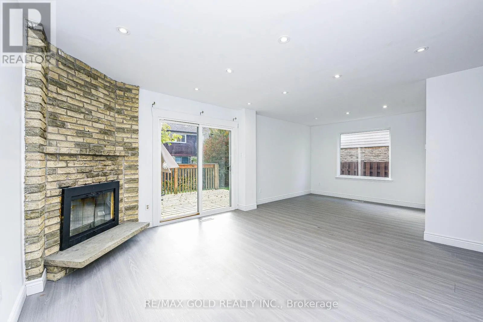 14 NOTTAWASAGA CRESCENT