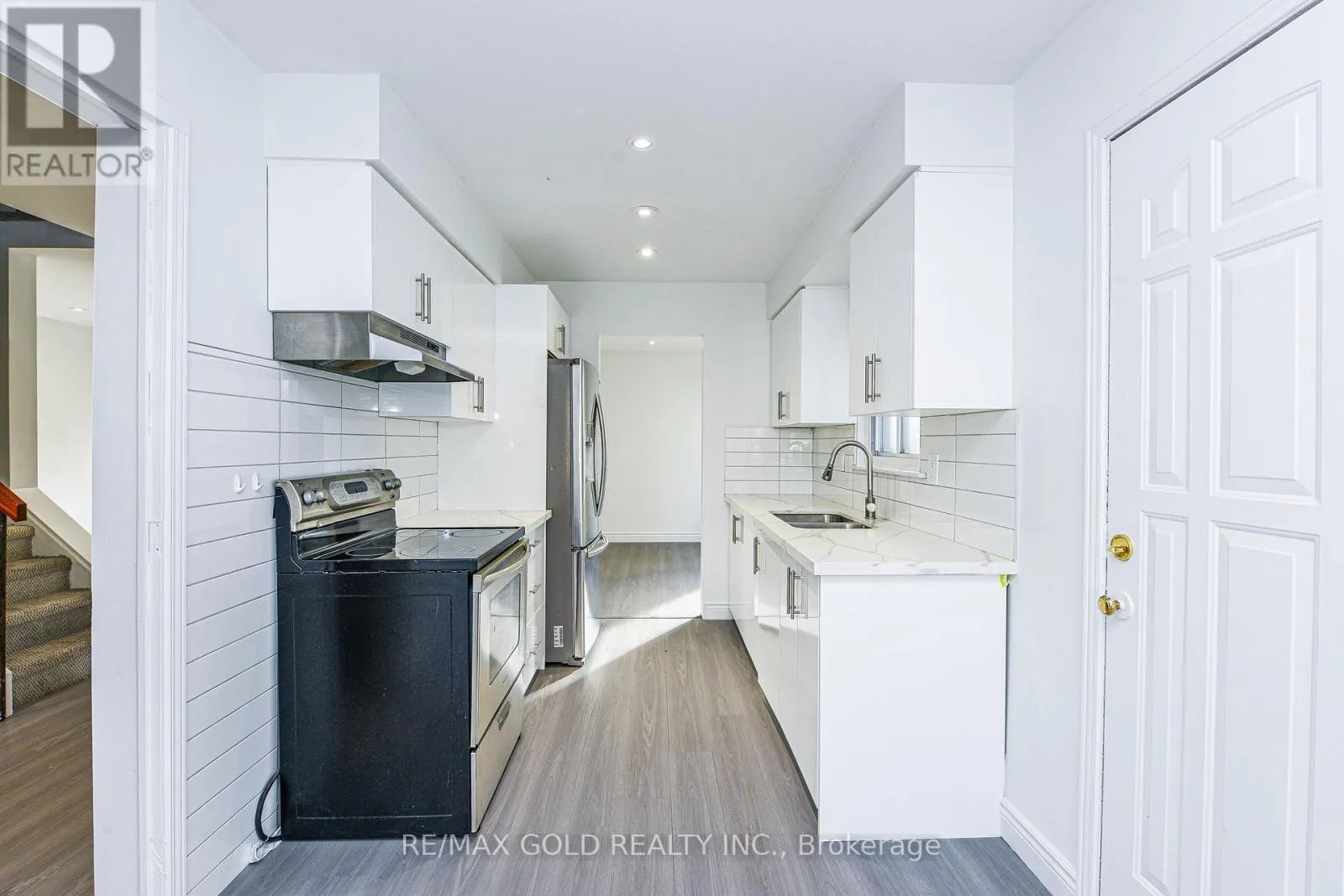 14 NOTTAWASAGA CRESCENT