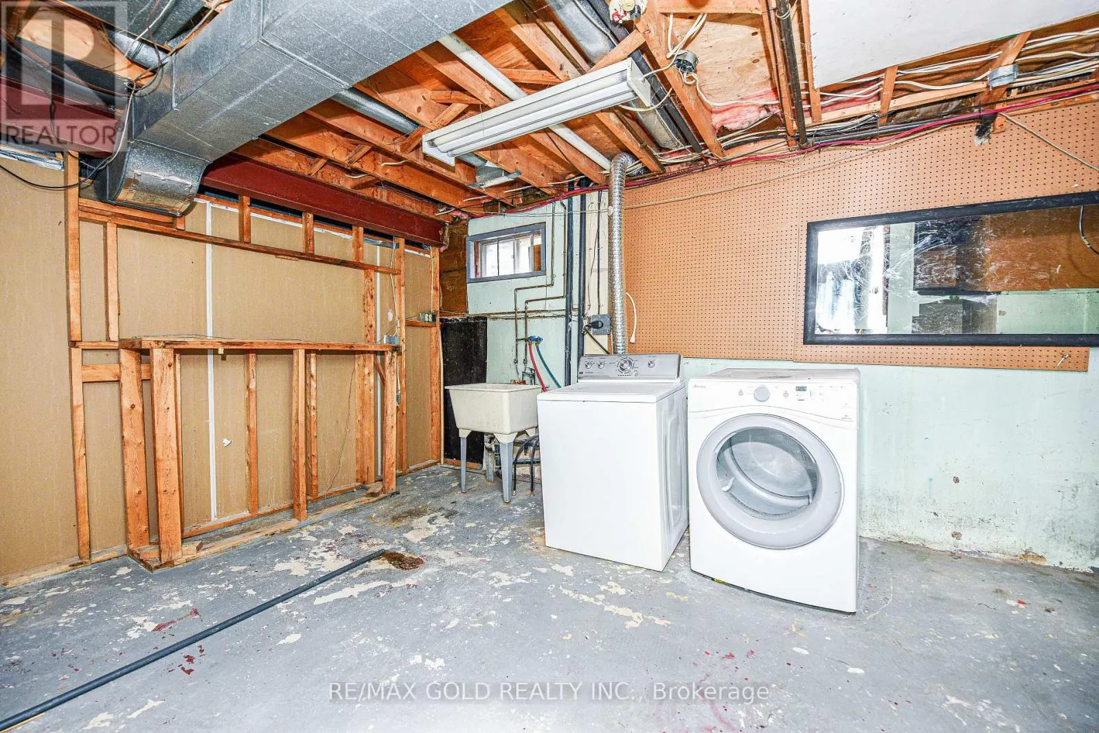 14 NOTTAWASAGA CRESCENT