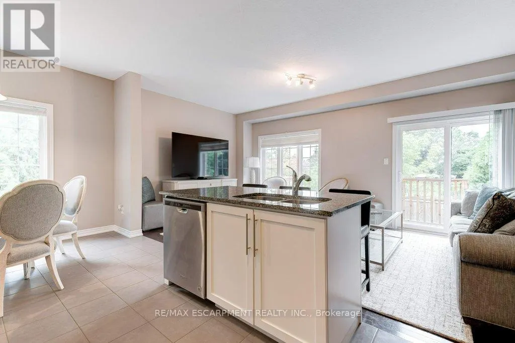 19 - 2086 GHENT AVENUE