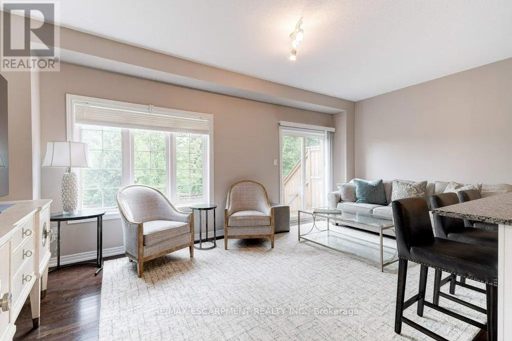 19 - 2086 GHENT AVENUE