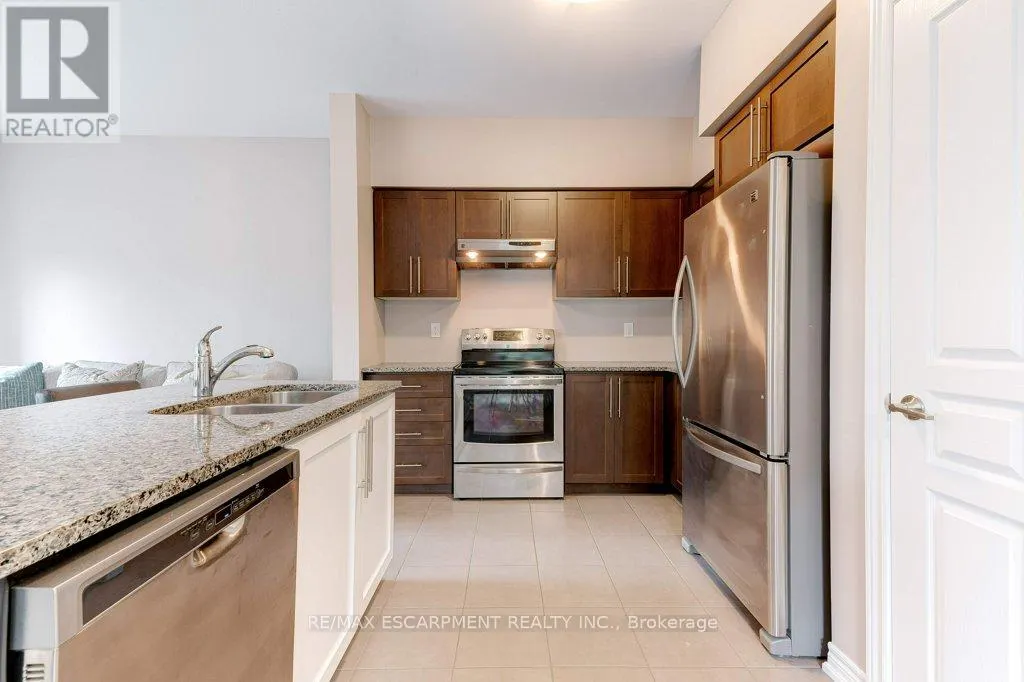 19 - 2086 GHENT AVENUE