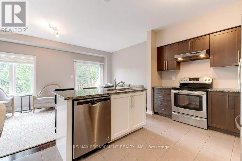 19 - 2086 GHENT AVENUE