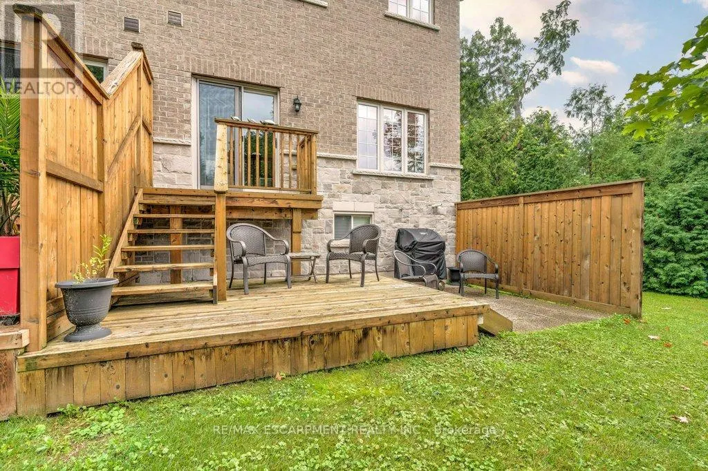 19 - 2086 GHENT AVENUE