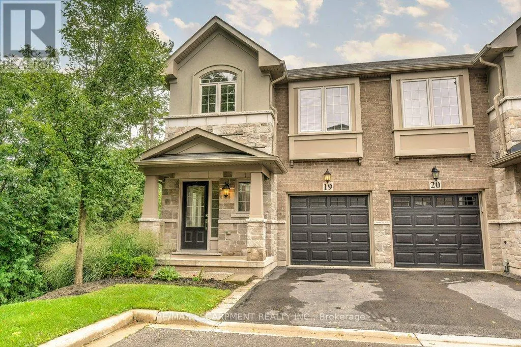 19 - 2086 GHENT AVENUE