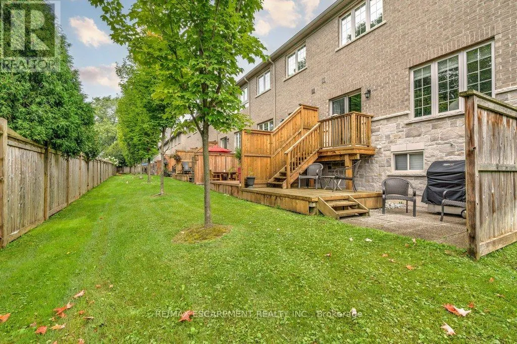 19 - 2086 GHENT AVENUE