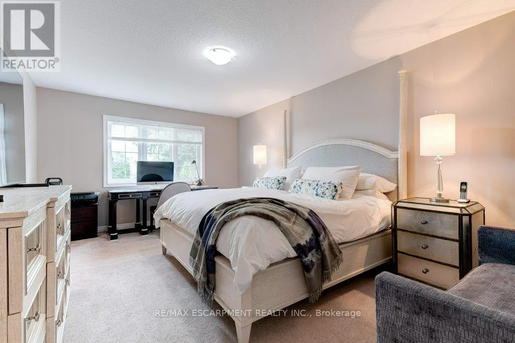 19 - 2086 GHENT AVENUE