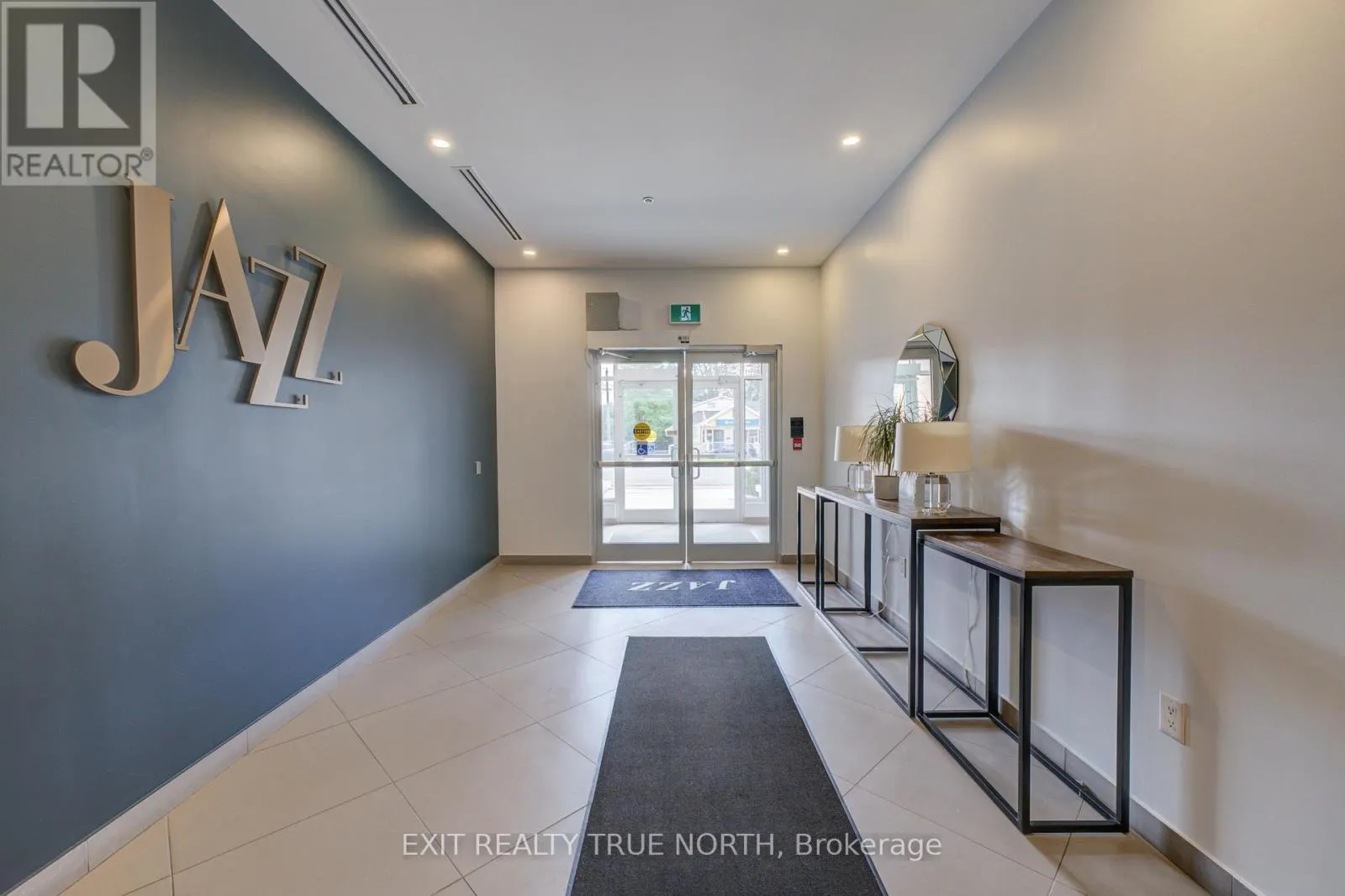 205 - 457 PLAINS ROAD E