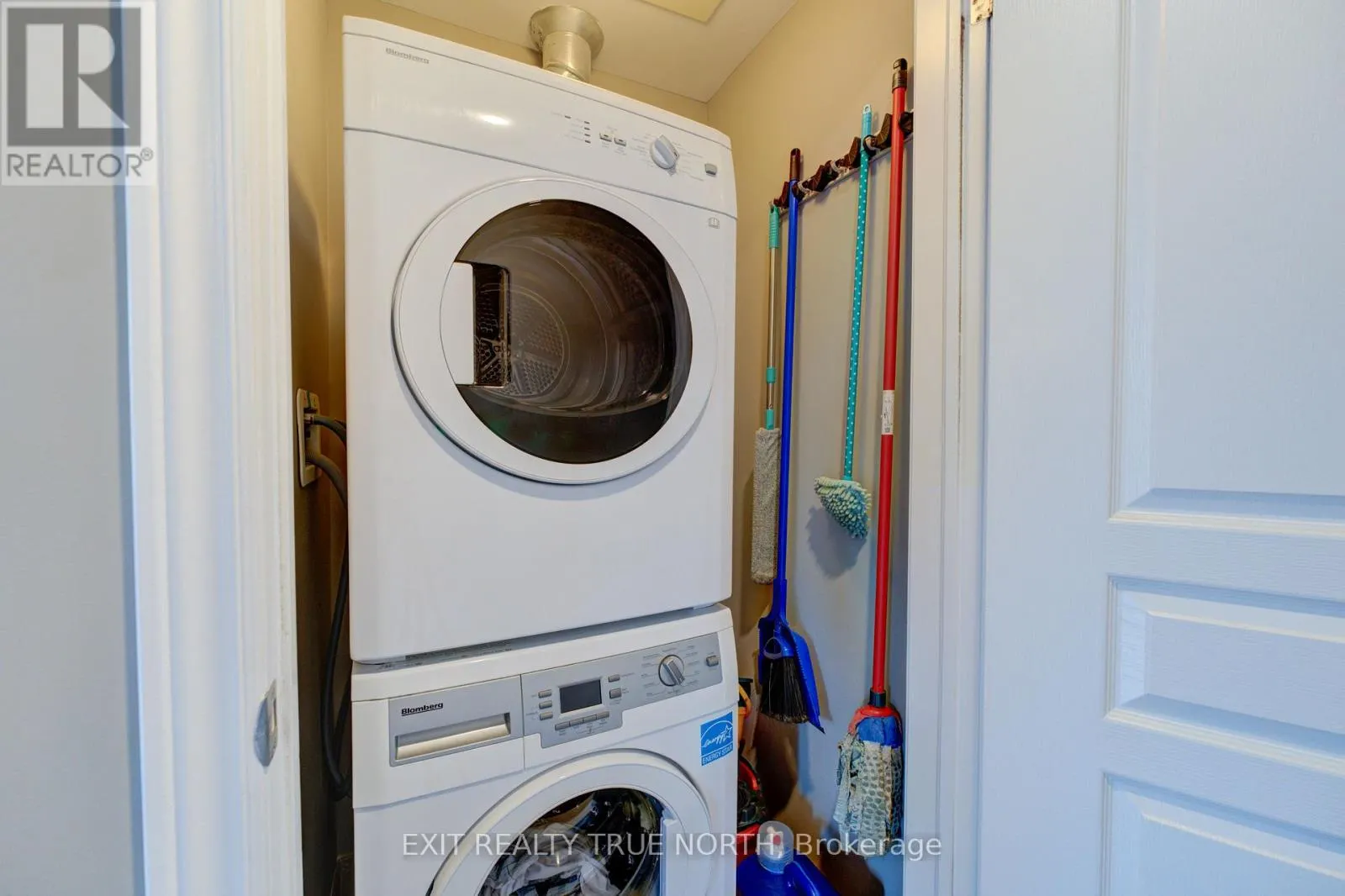 205 - 457 PLAINS ROAD E