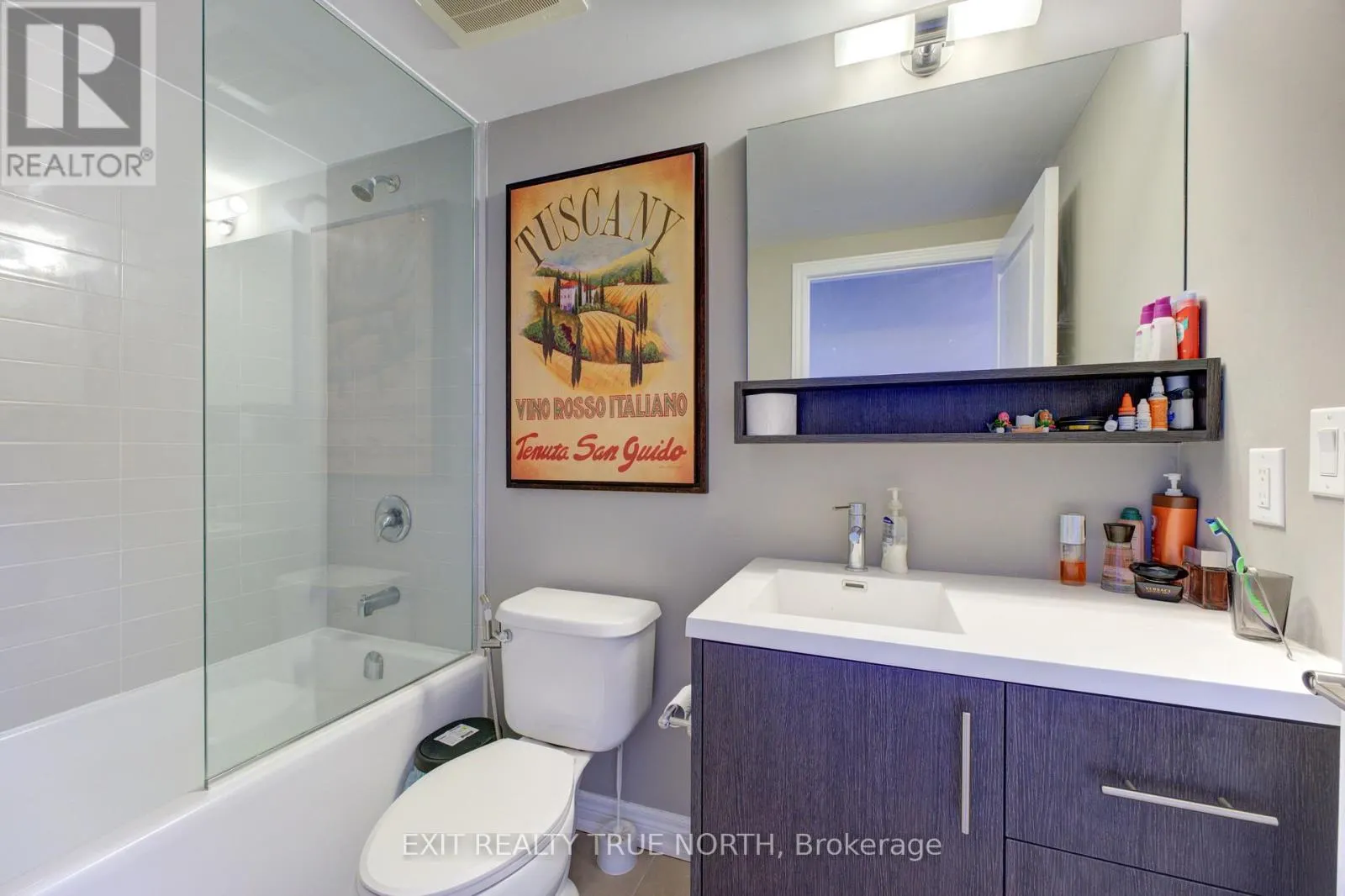 205 - 457 PLAINS ROAD E