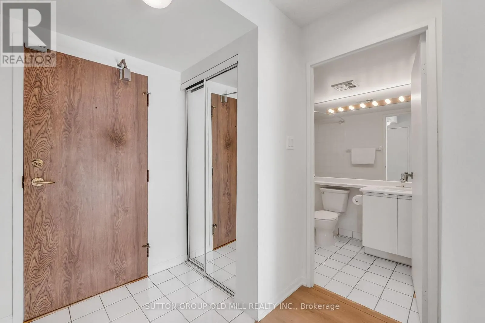 1505 - 550 WEBB DRIVE