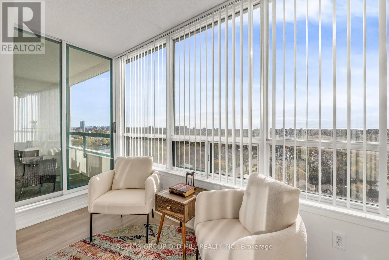 1505 - 550 WEBB DRIVE