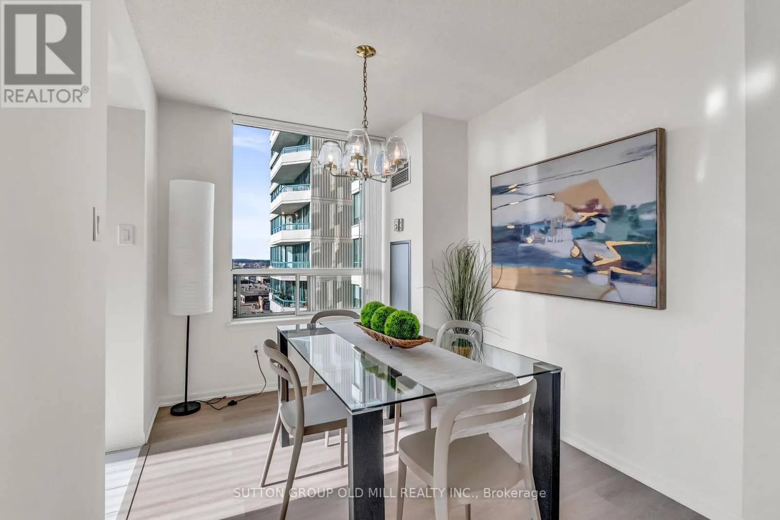 1505 - 550 WEBB DRIVE