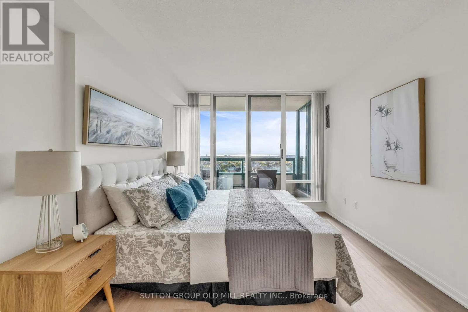 1505 - 550 WEBB DRIVE