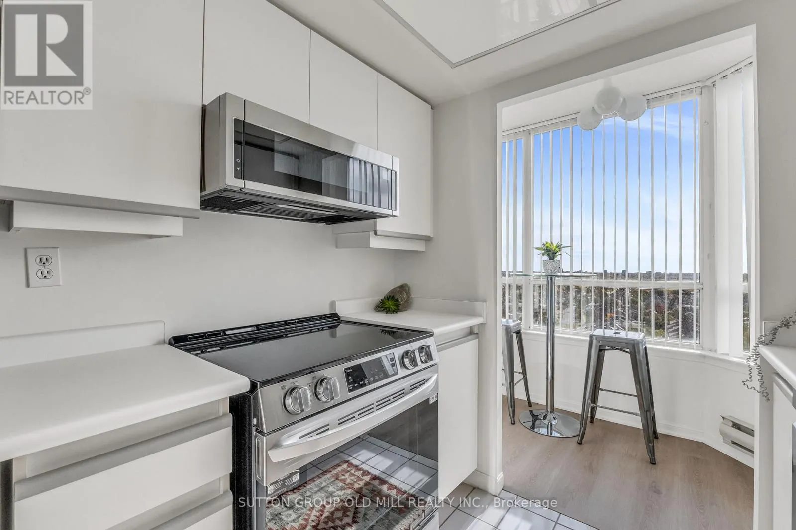 1505 - 550 WEBB DRIVE