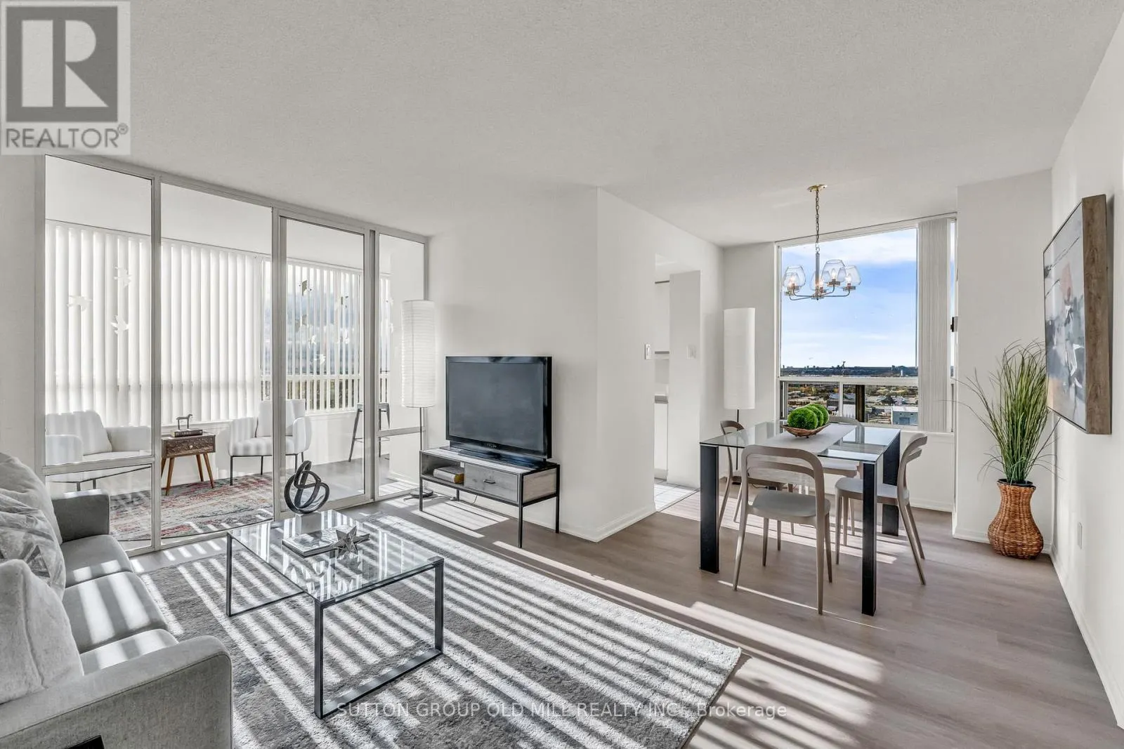 1505 - 550 WEBB DRIVE