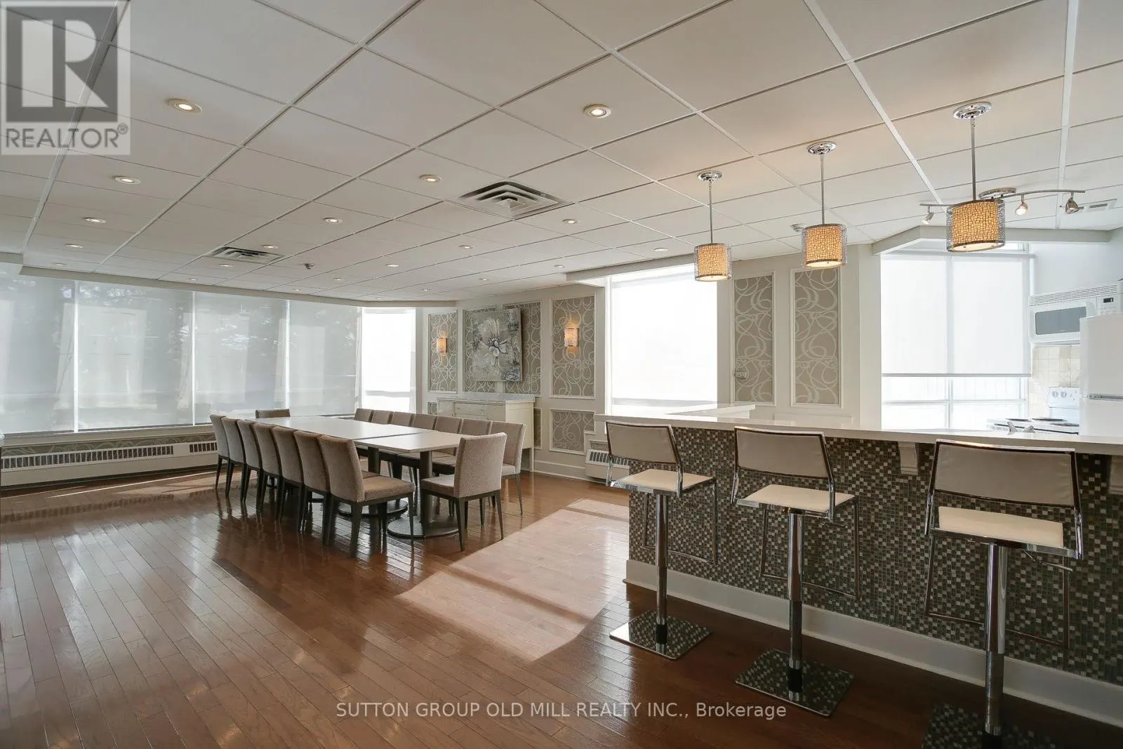 1505 - 550 WEBB DRIVE