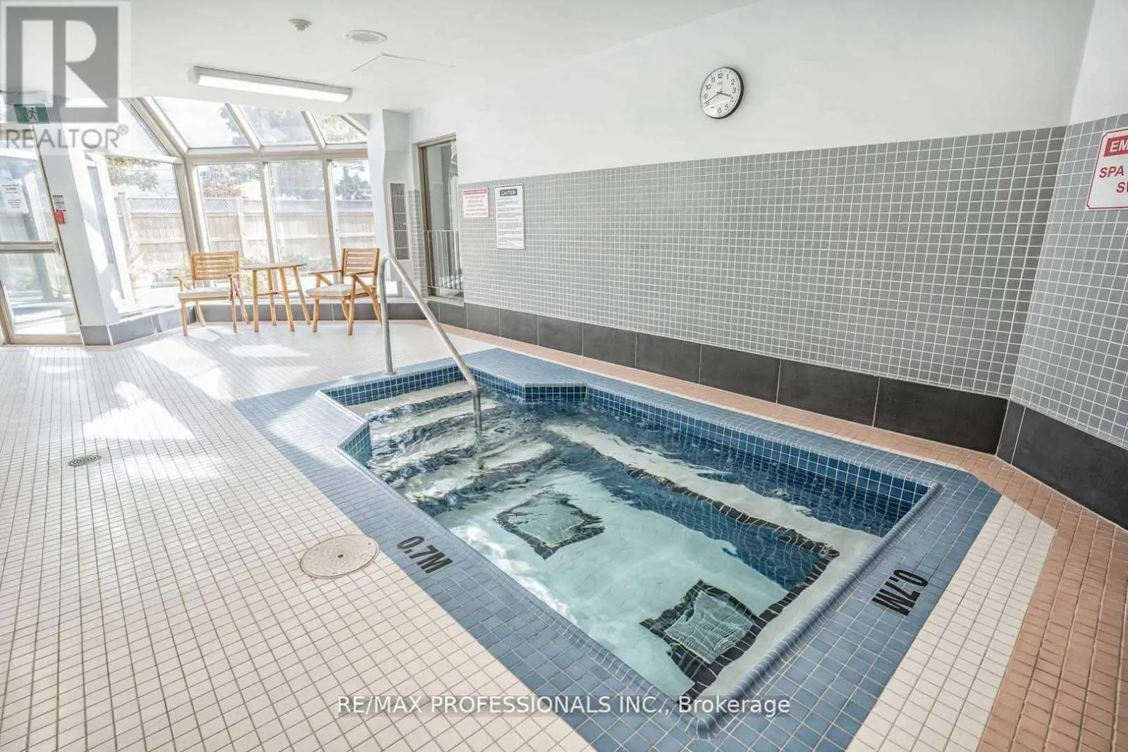 1703 - 700 CONSTELLATION DRIVE