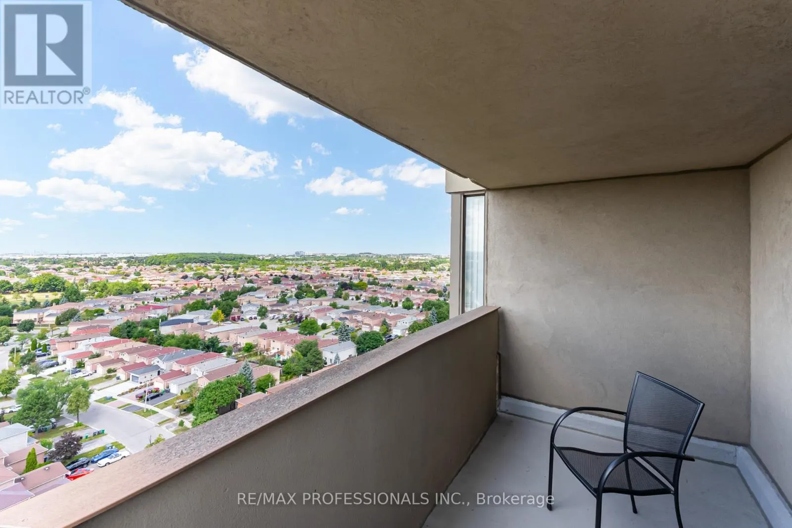 1703 - 700 CONSTELLATION DRIVE