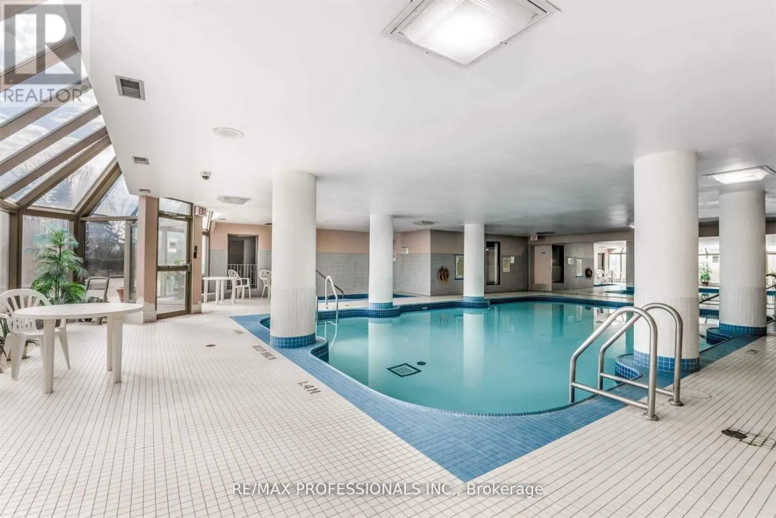 1703 - 700 CONSTELLATION DRIVE